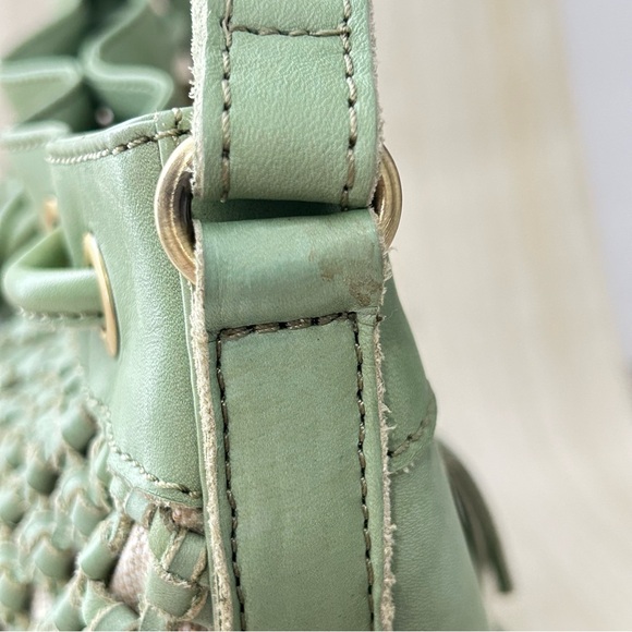 Martha Ponti Leather Woven Sage Crossbody Bucket Handbag Purse Boho - Picture 9 of 13